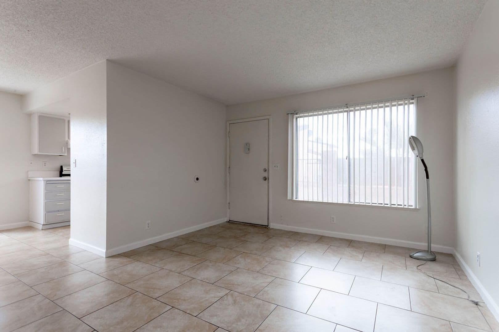 Las Vegas Townhome: 4362 Caliente St #15