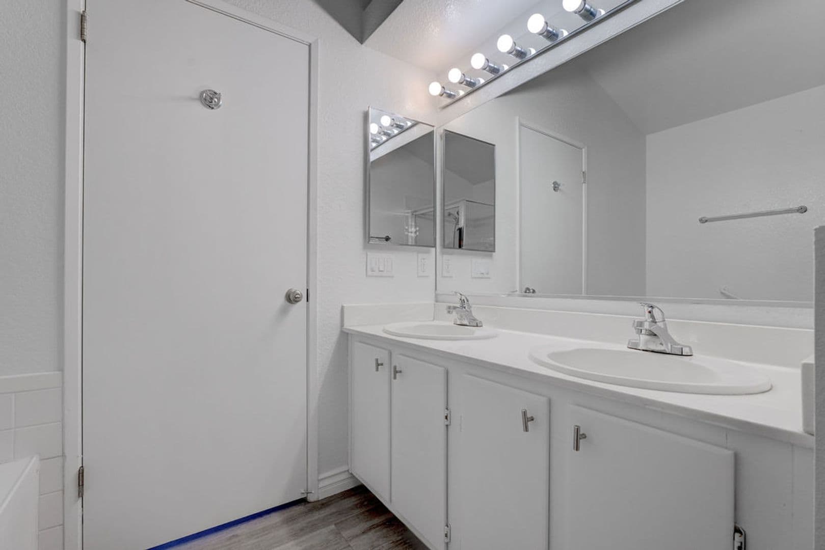 Las Vegas Condo: 600 Devonhall St #202