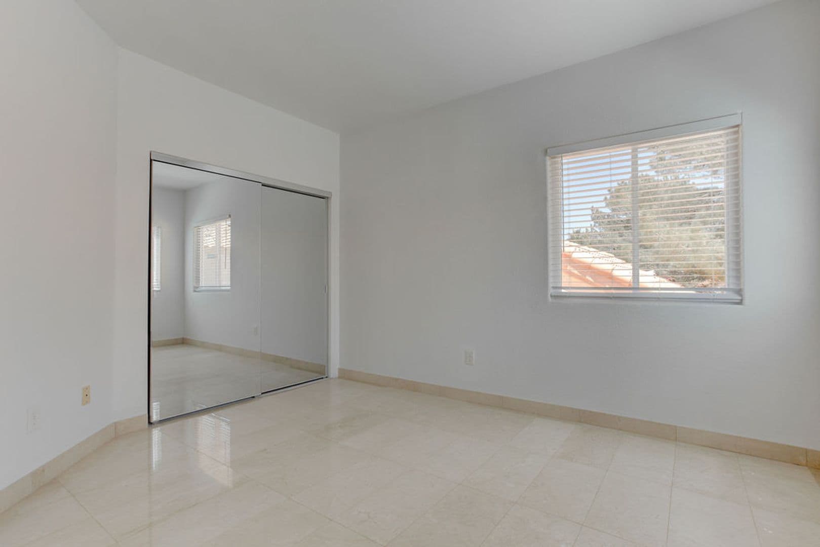 Las Vegas House: 8953 Diamond Falls Dr