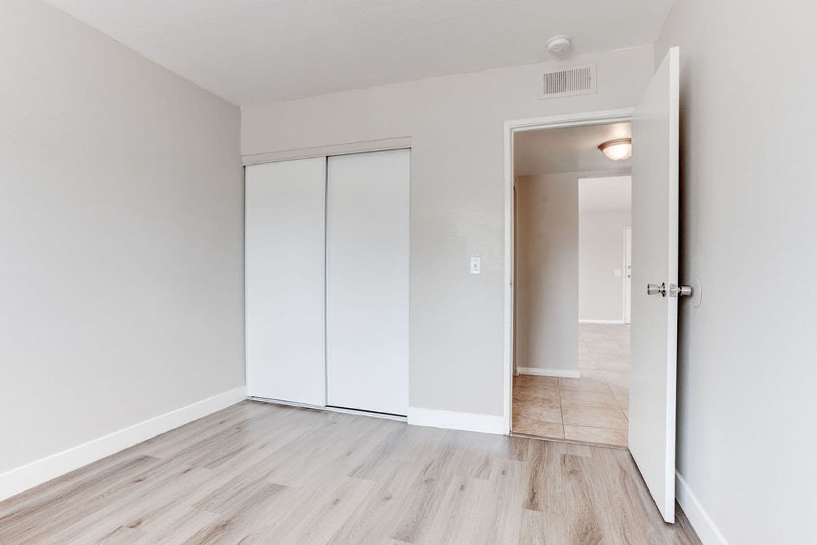 Las Vegas Apartment: 1810 Bartoli Dr