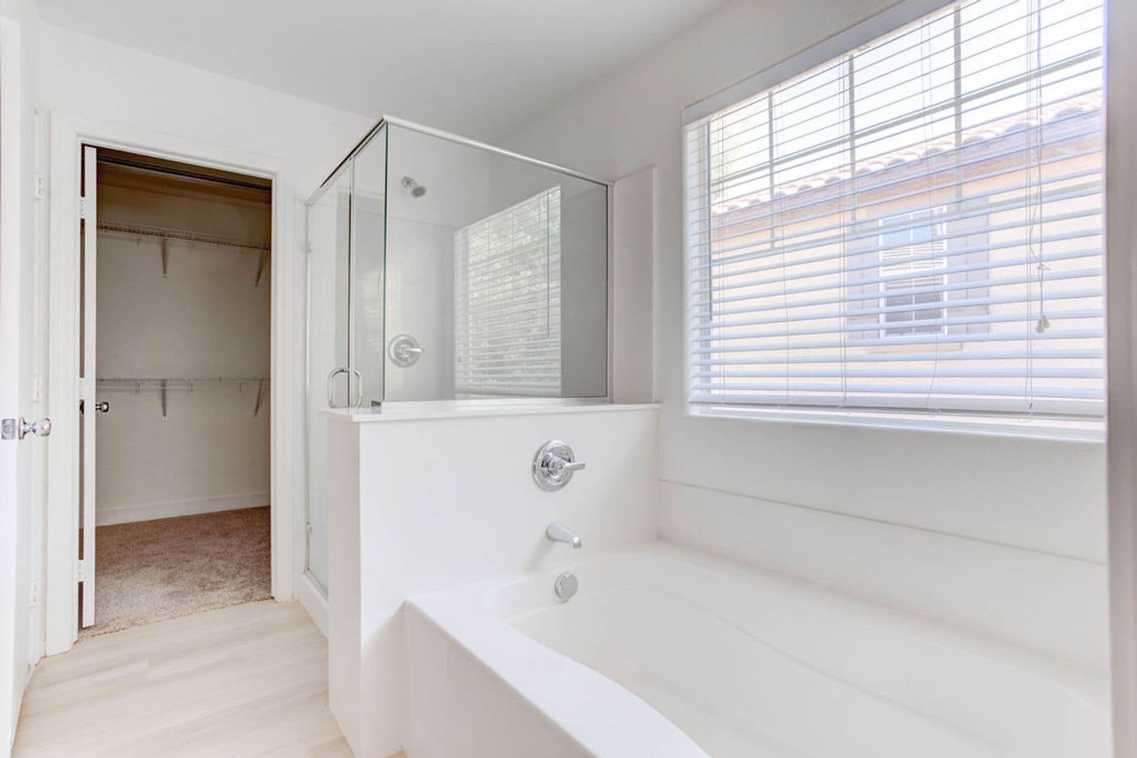 Henderson House: 3164 Degas Tapestry Ave
