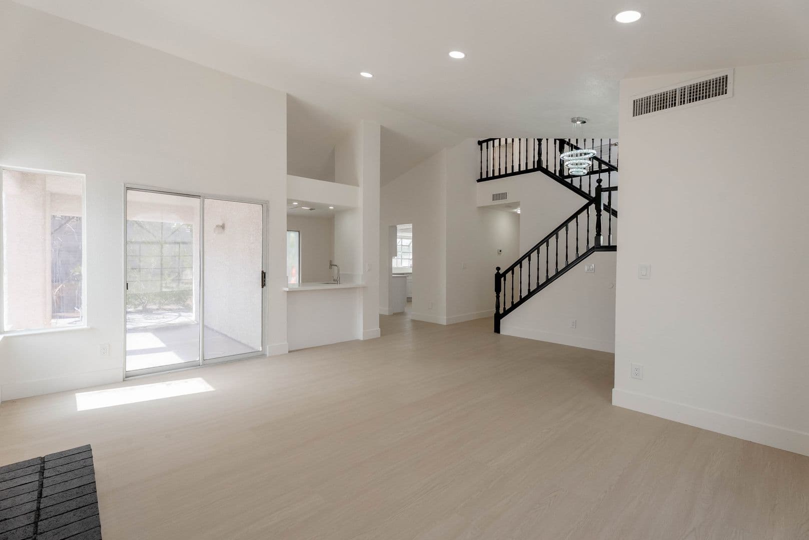 Henderson House: 2118 Fountain Springs Dr