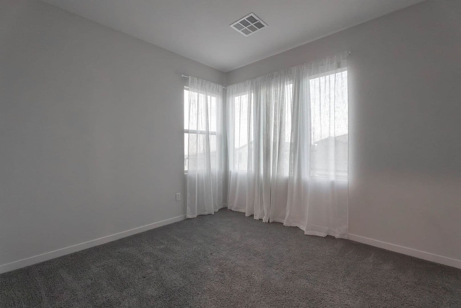Las Vegas House: 11620 Desert Hollow Ave