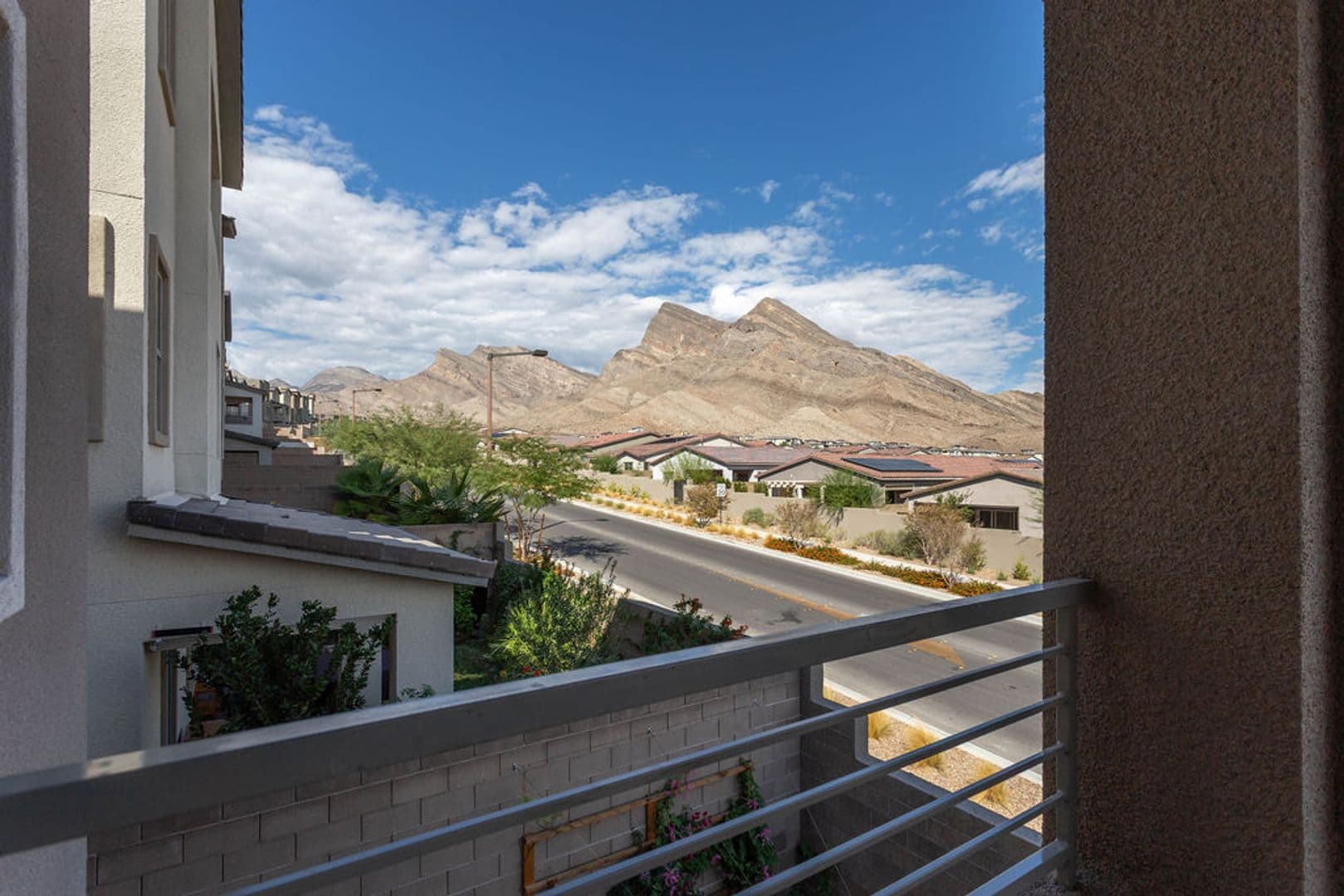 Las Vegas House: 11568 Midnight Melody Ave