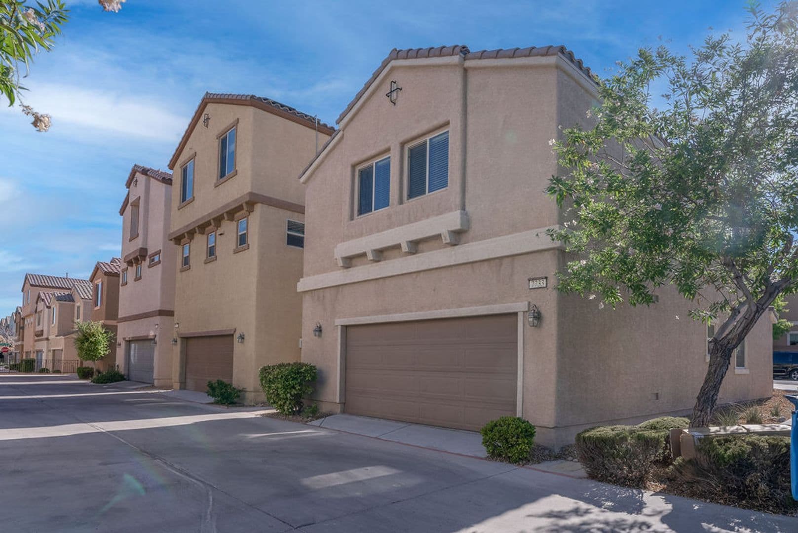 Las Vegas House: 7733 Lively Loom Ct
