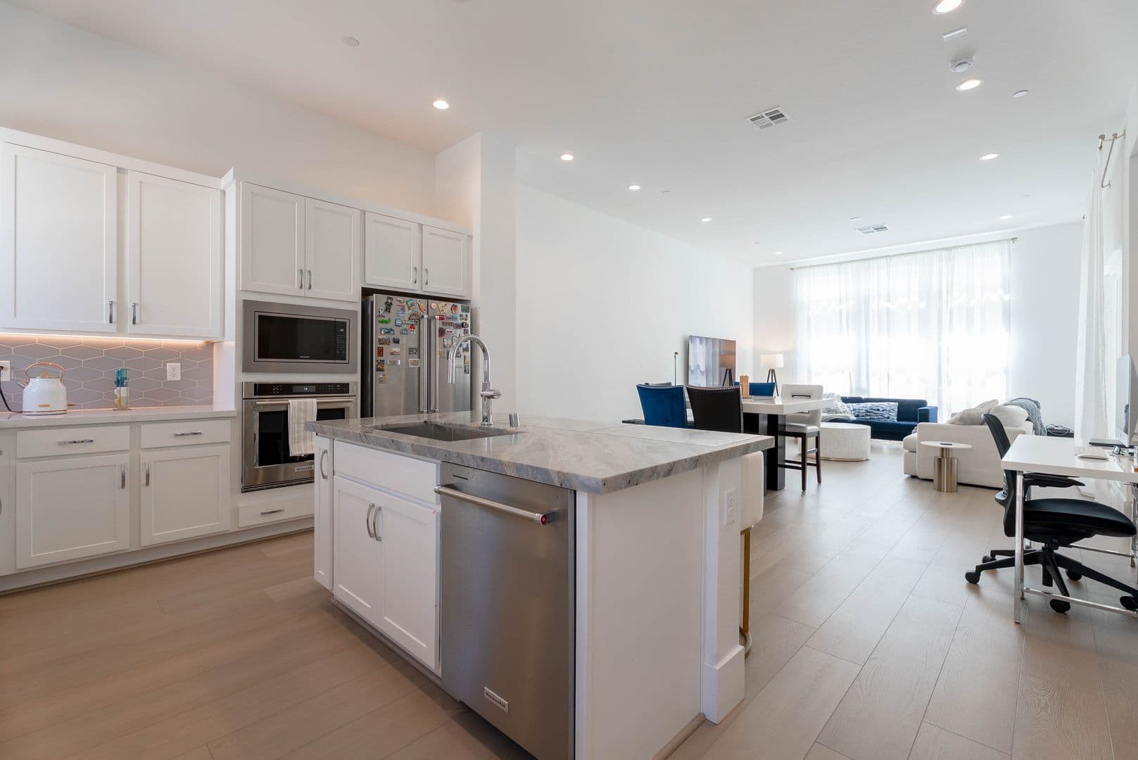 Henderson Townhome: 2503 Indigo Mountain St