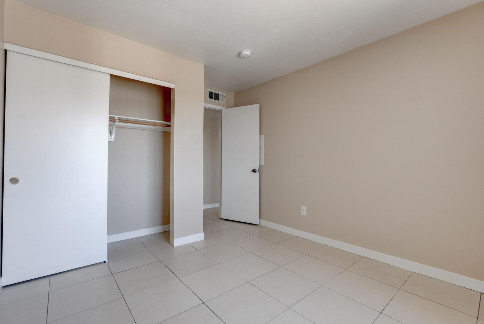 Las Vegas Condo: 1524 Ben Or St #202