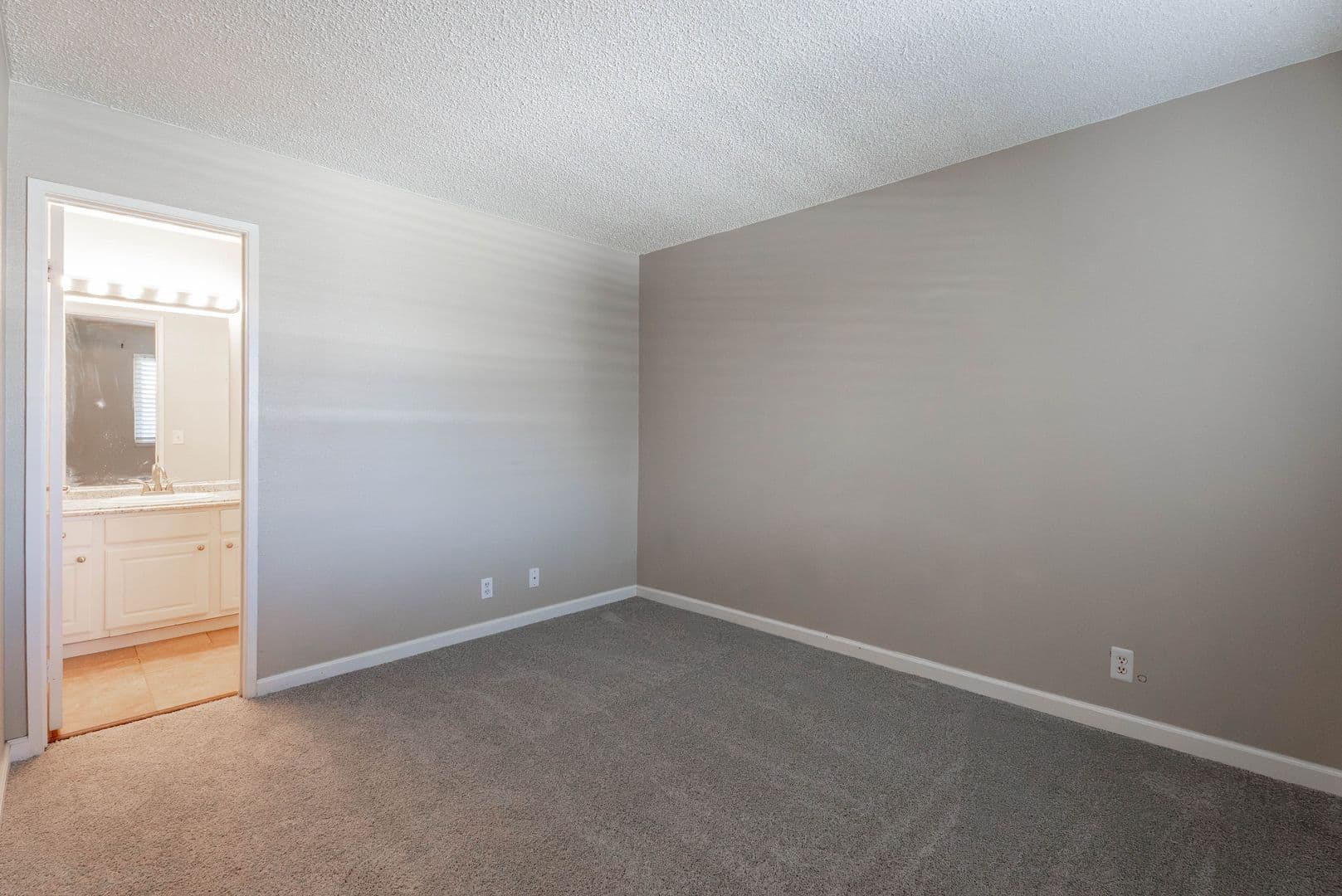 Las Vegas Condo: 3151 Soaring Gulls Dr #2062