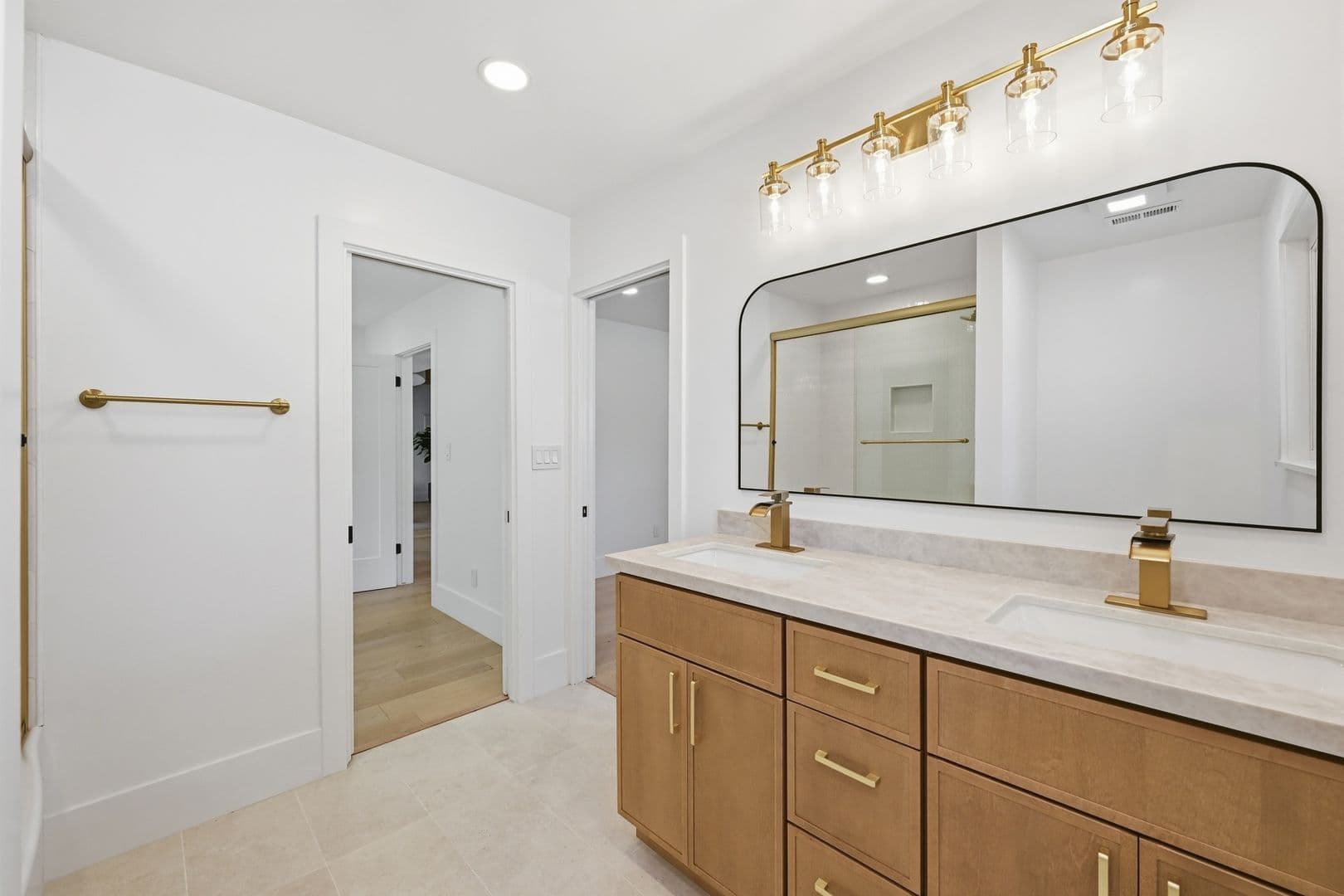 Las Vegas House: 6980 Mira Vista St