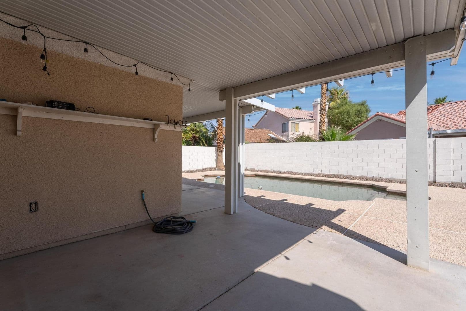 Las Vegas House: 7817 Cape Vista Ln