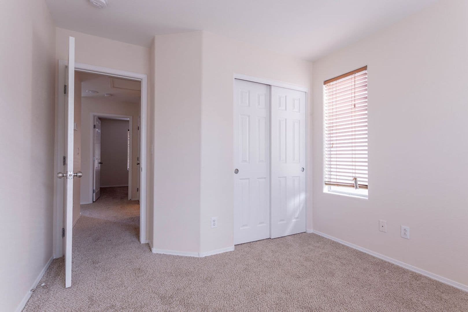 Henderson House: 6267 Castle Kennedy St