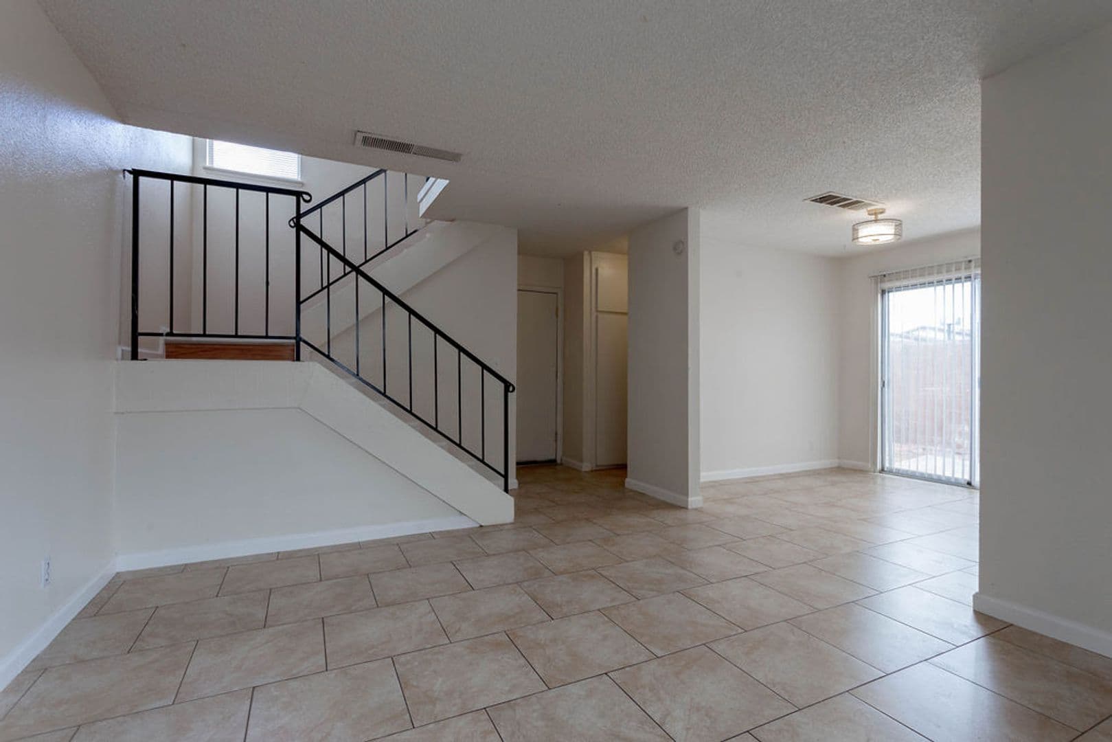 Las Vegas Townhome: 4362 Caliente St #15