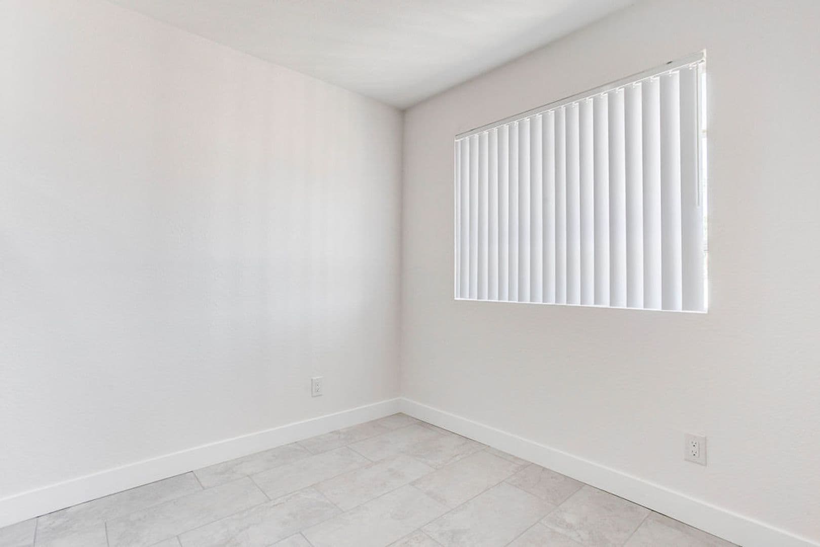 Las Vegas Apartment: 1870 Nebula Dr