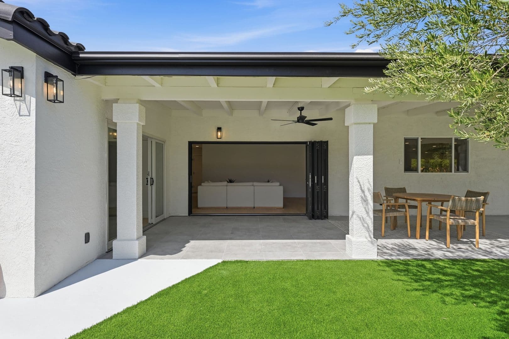 Las Vegas House: 6980 Mira Vista St