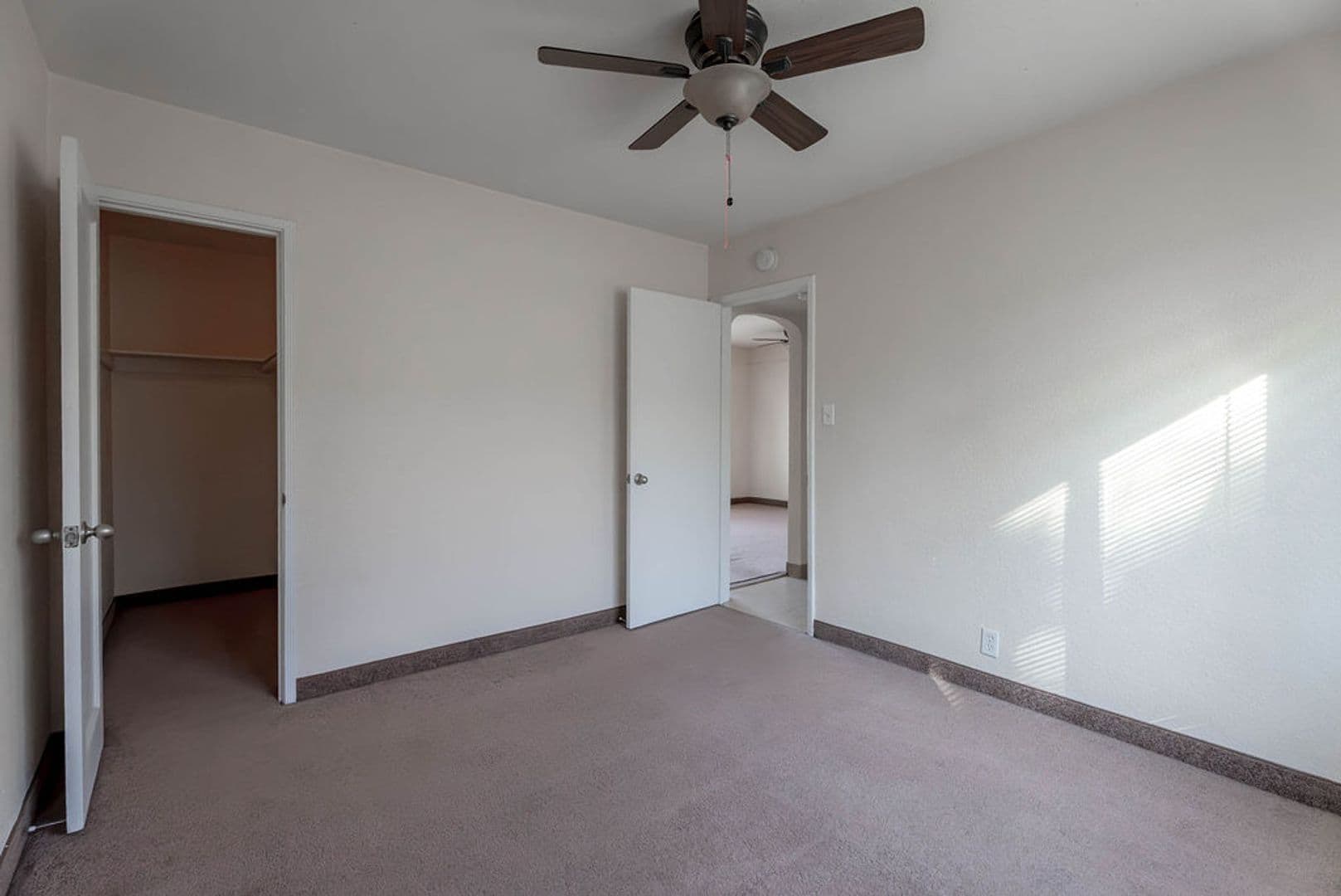 Las Vegas Apartment: 216 N 10th St