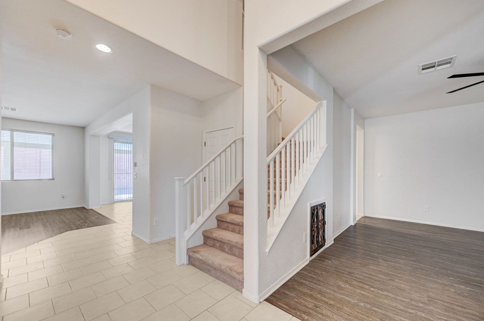 North Las Vegas House: 6637 Cliff Shore Ct