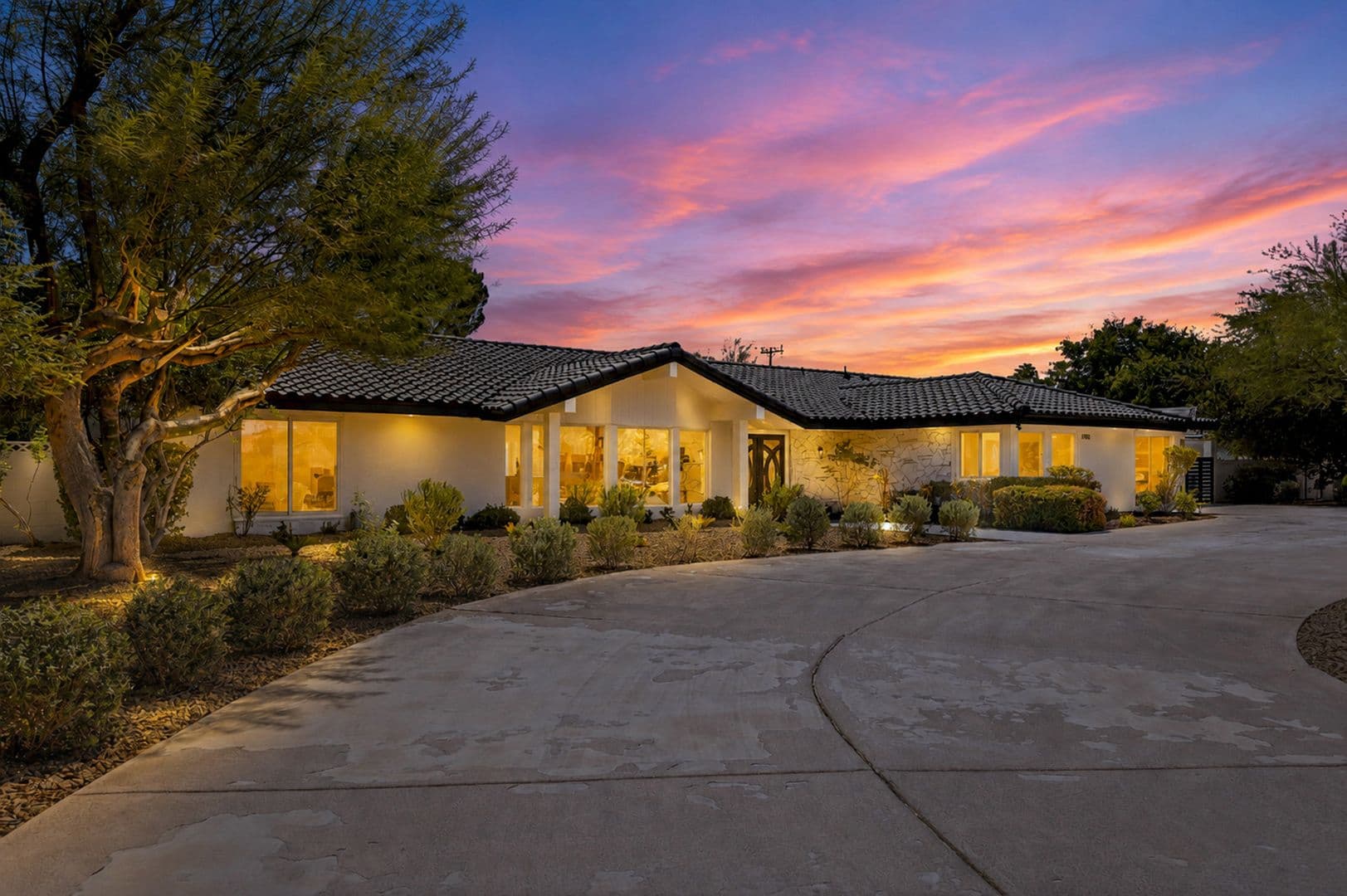 Las Vegas House: 6980 Mira Vista St