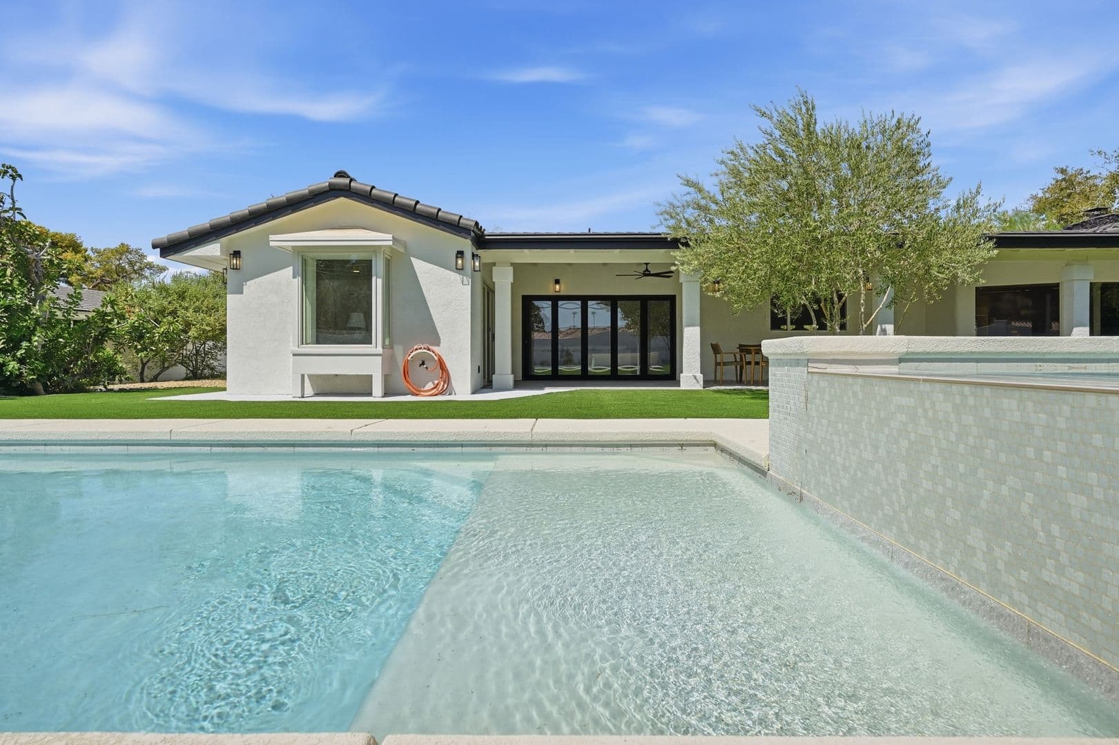 Las Vegas House: 6980 Mira Vista St