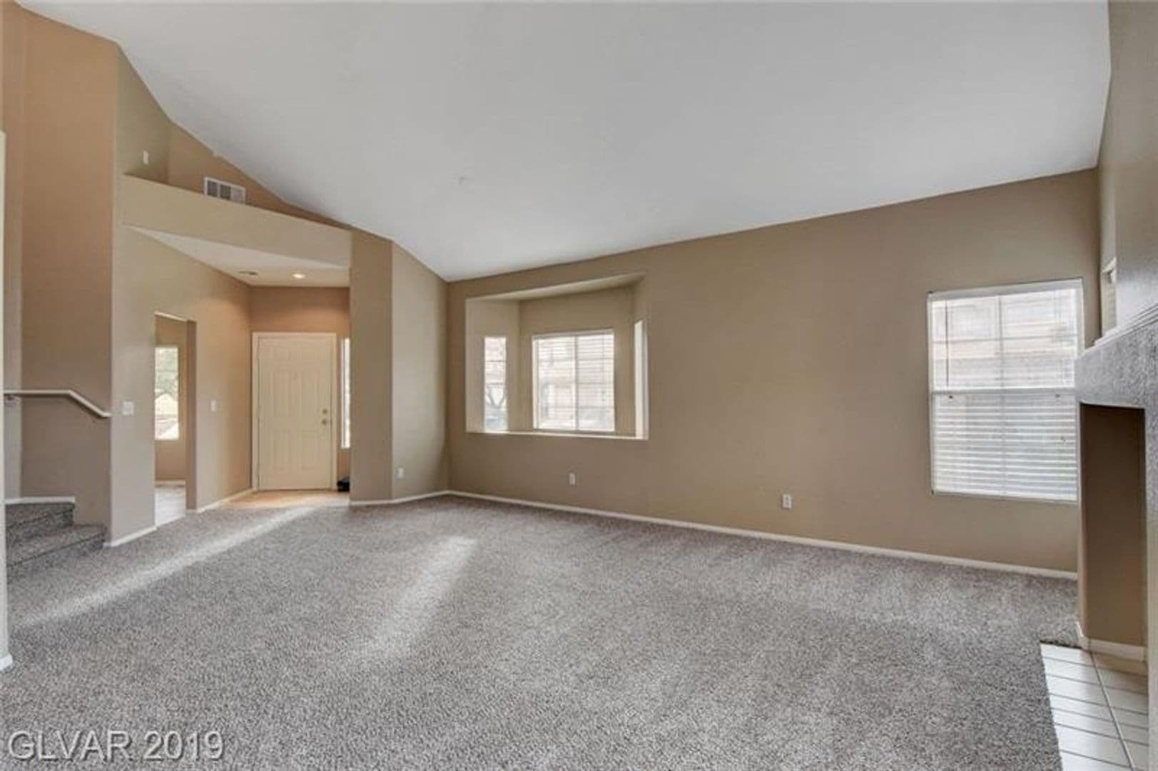 Henderson House: 2647 Ridgewater Circle