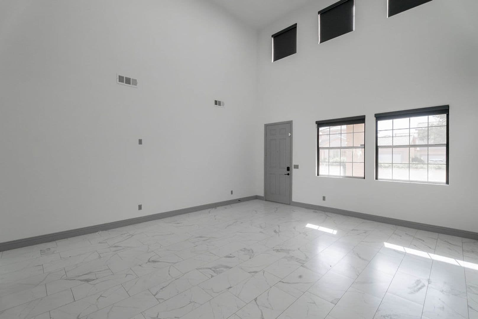 Las Vegas House: 9796 Altadena St