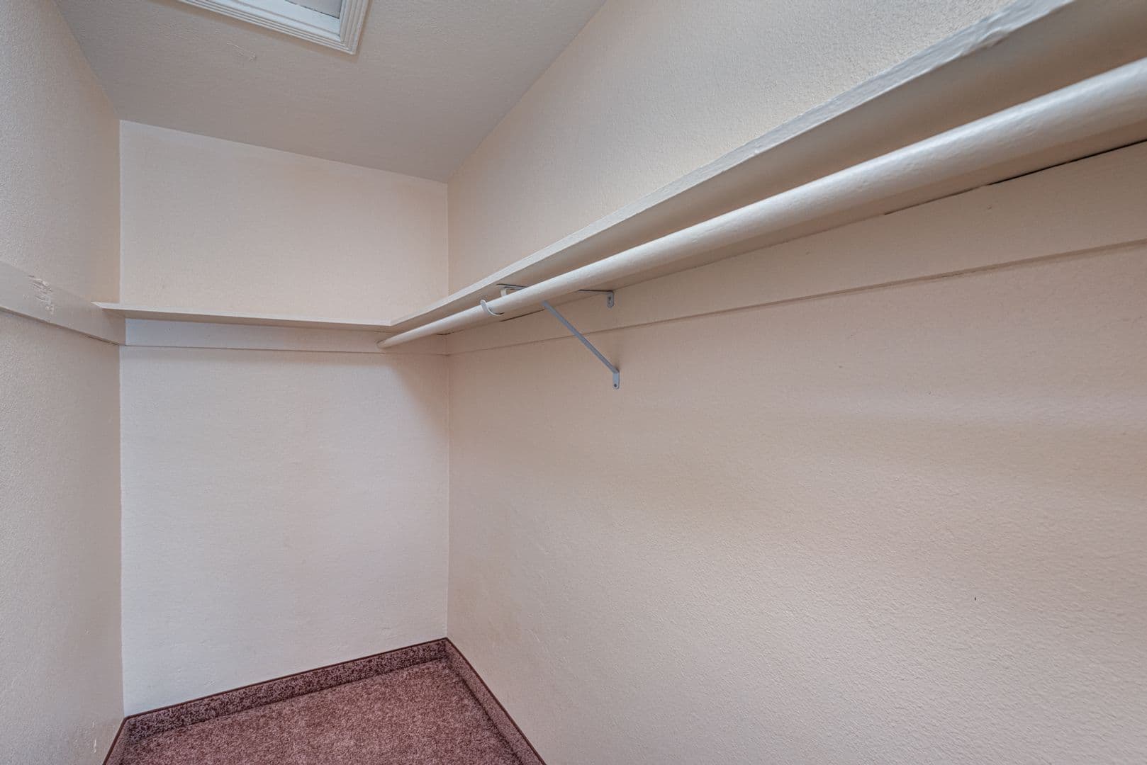 Las Vegas Apartment: 210 N 10th St