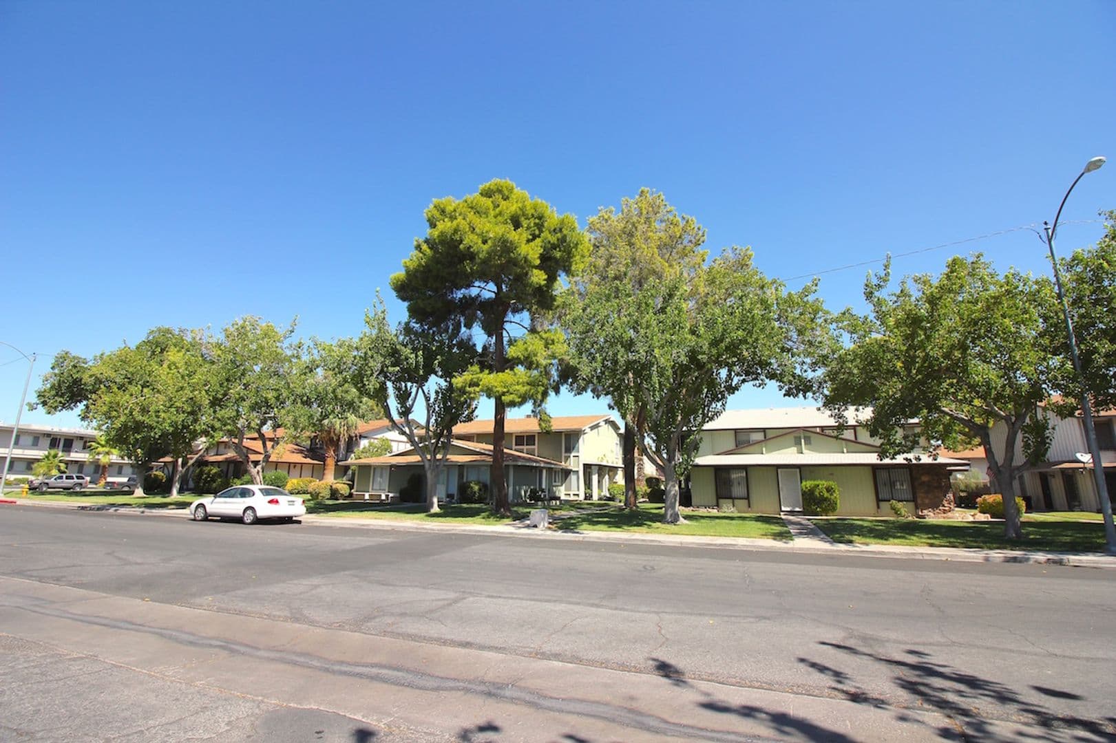 Las Vegas Condo: 1470 Elizabeth Ave #4