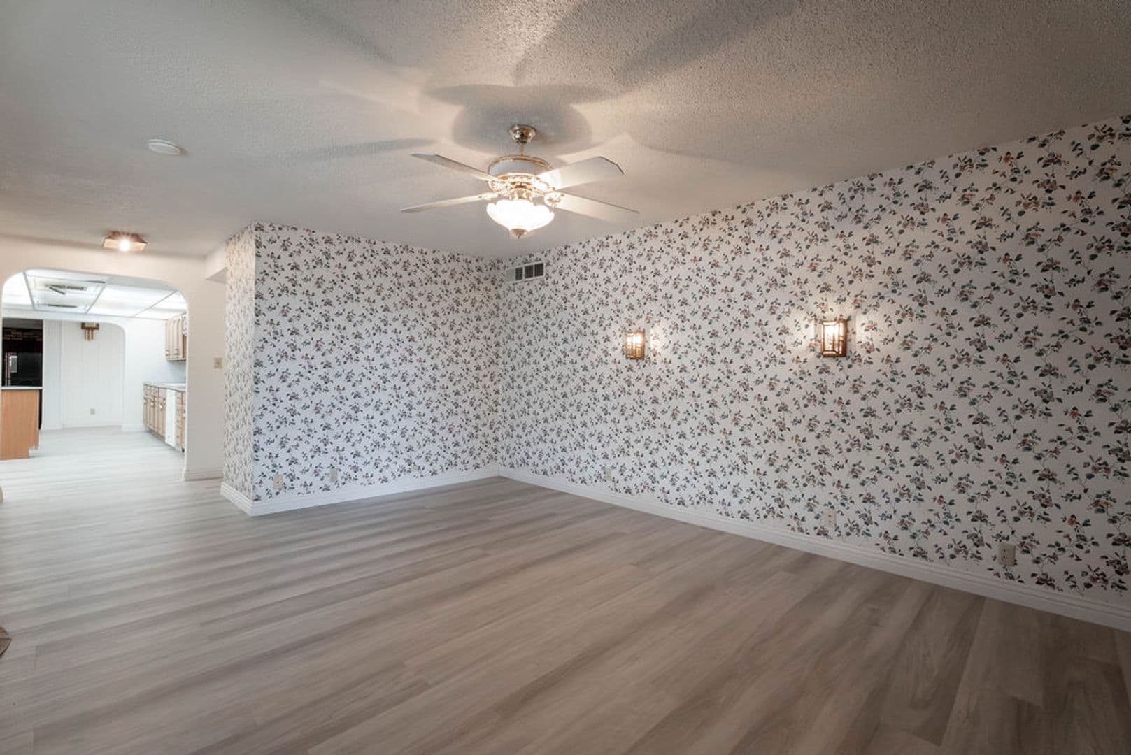 Las Vegas House: 5185 Sun Valley Dr