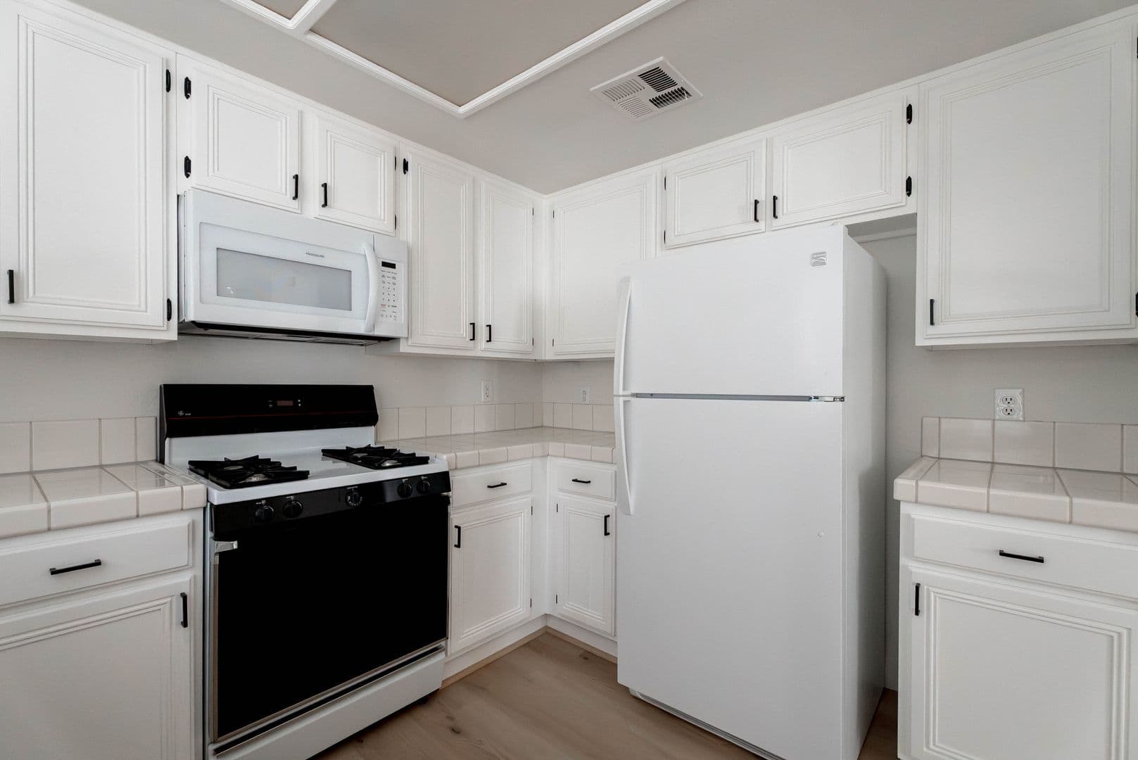 Henderson Condo: 356 Seine Way #356