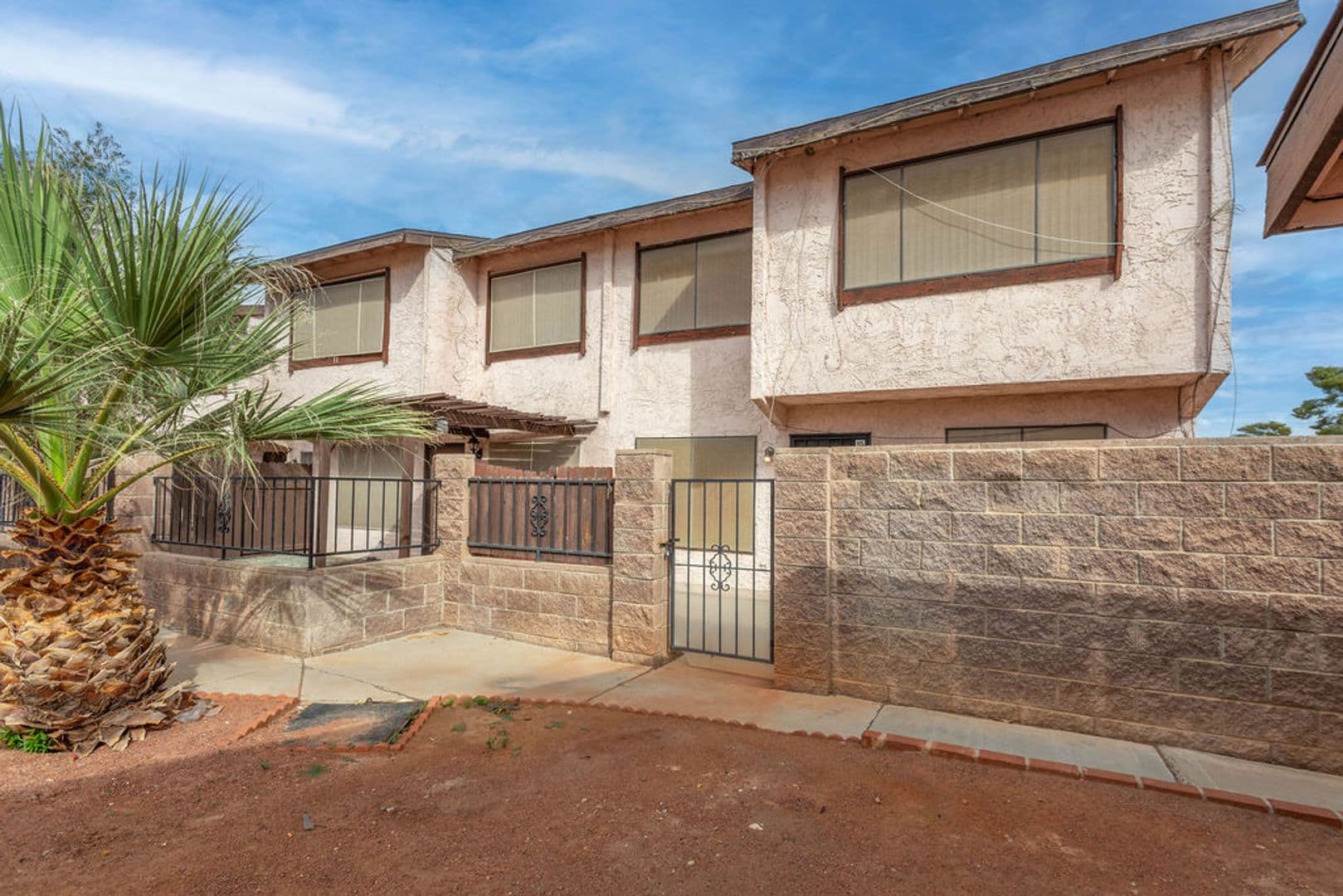 Las Vegas Townhome: 4362 Caliente St #15