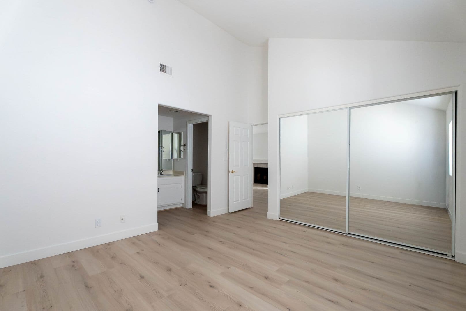 Henderson Condo: 356 Seine Way #356