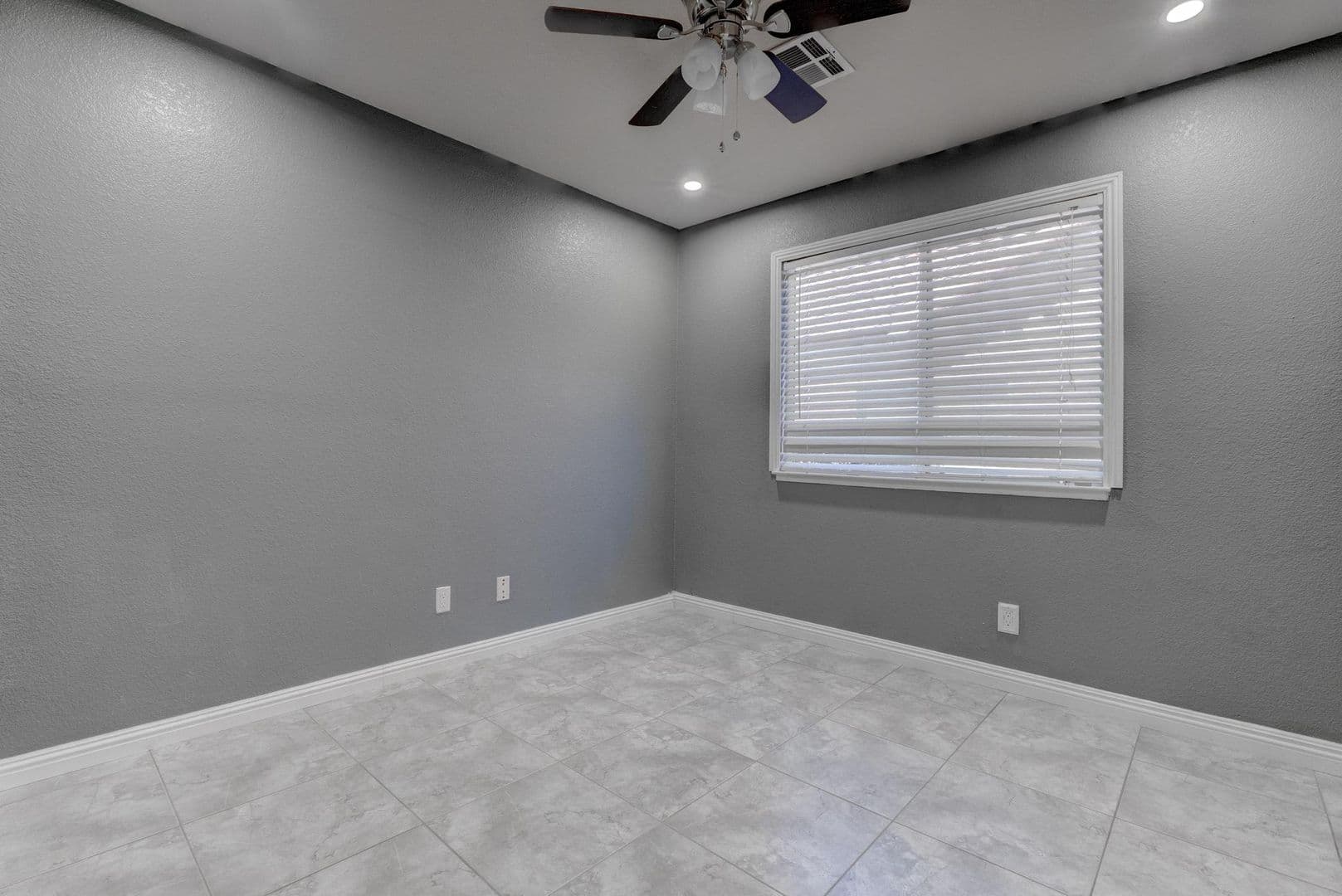 Las Vegas House: 7817 Cape Vista Ln