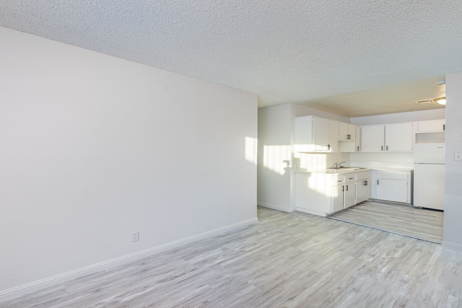 Las Vegas Apartment: 6992 Kepler Drive