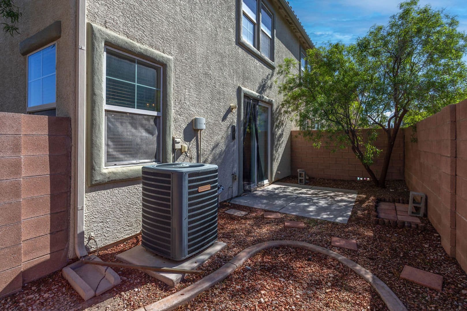 Las Vegas Townhome: 6250 W Arby Ave #195