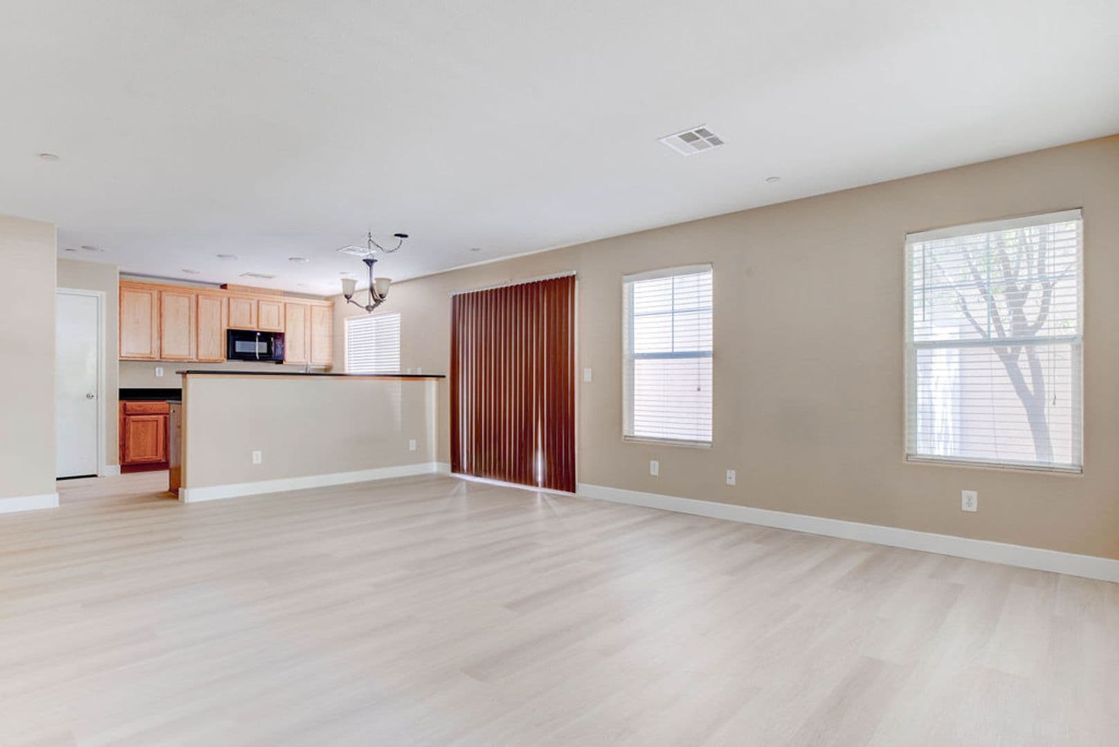 Henderson House: 3164 Degas Tapestry Ave