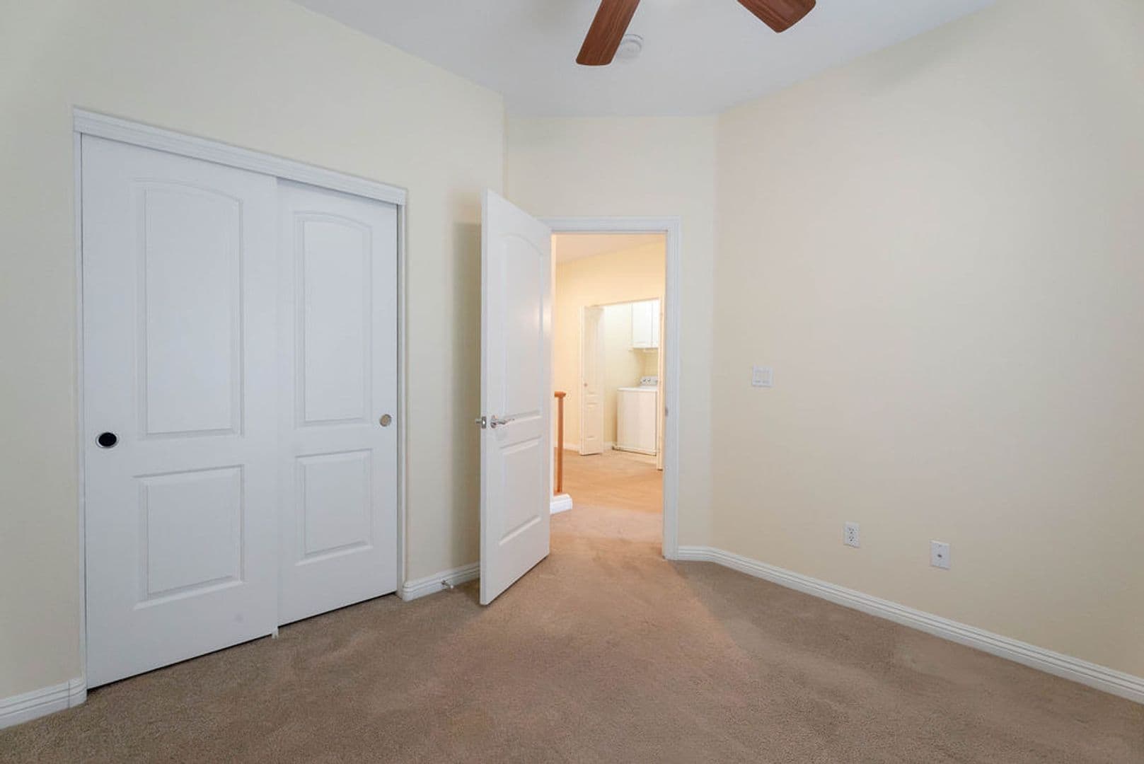 Las Vegas House: 9216 Worsley Park Pl