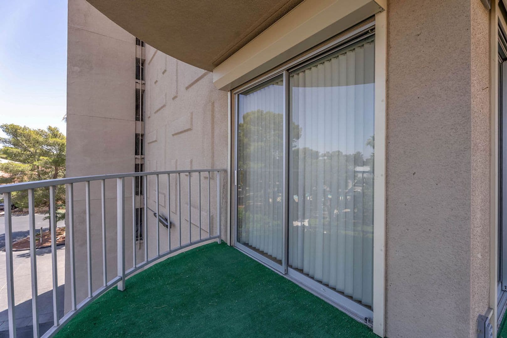 Las Vegas Condo: 3111 Bel Air Drive Apt. 3A