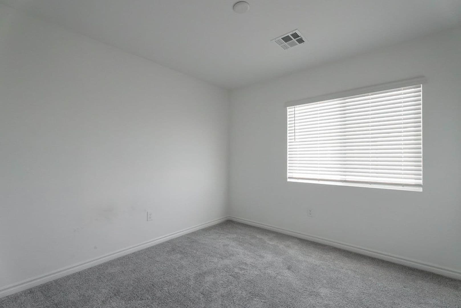 Las Vegas Townhome: 3541 Reserve Ct