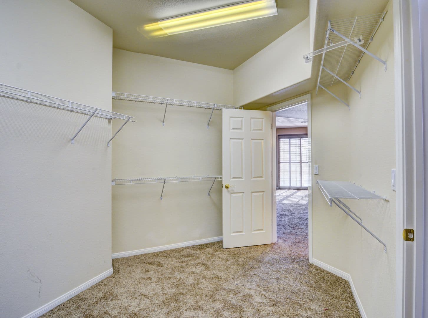 Las Vegas House: 7525 Avalon Bay St