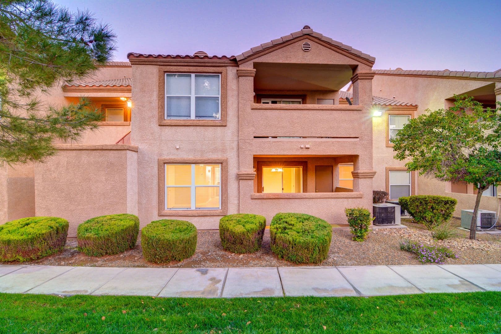 Las Vegas Condo: 1150 N Buffalo Dr #1050