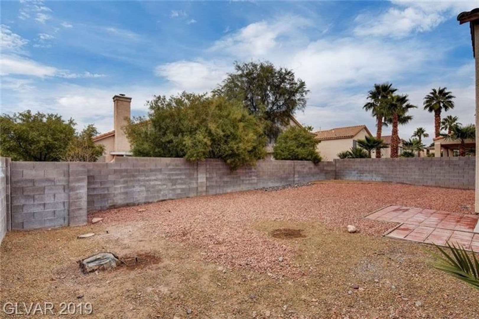 Henderson House: 2647 Ridgewater Circle