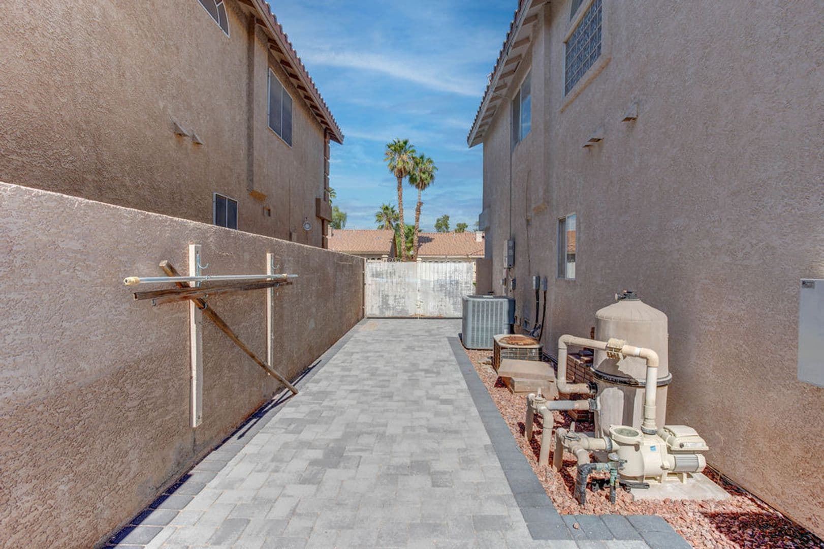 Las Vegas House: 9695 Driftwood Island Ct
