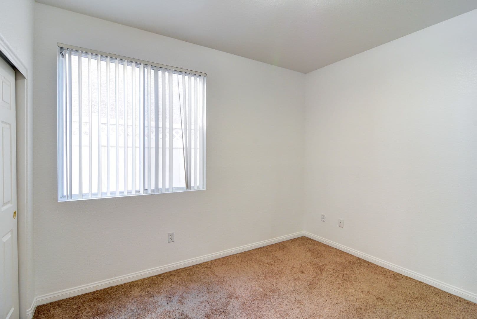 Las Vegas House: 6180 Bridgeport Hills Ave