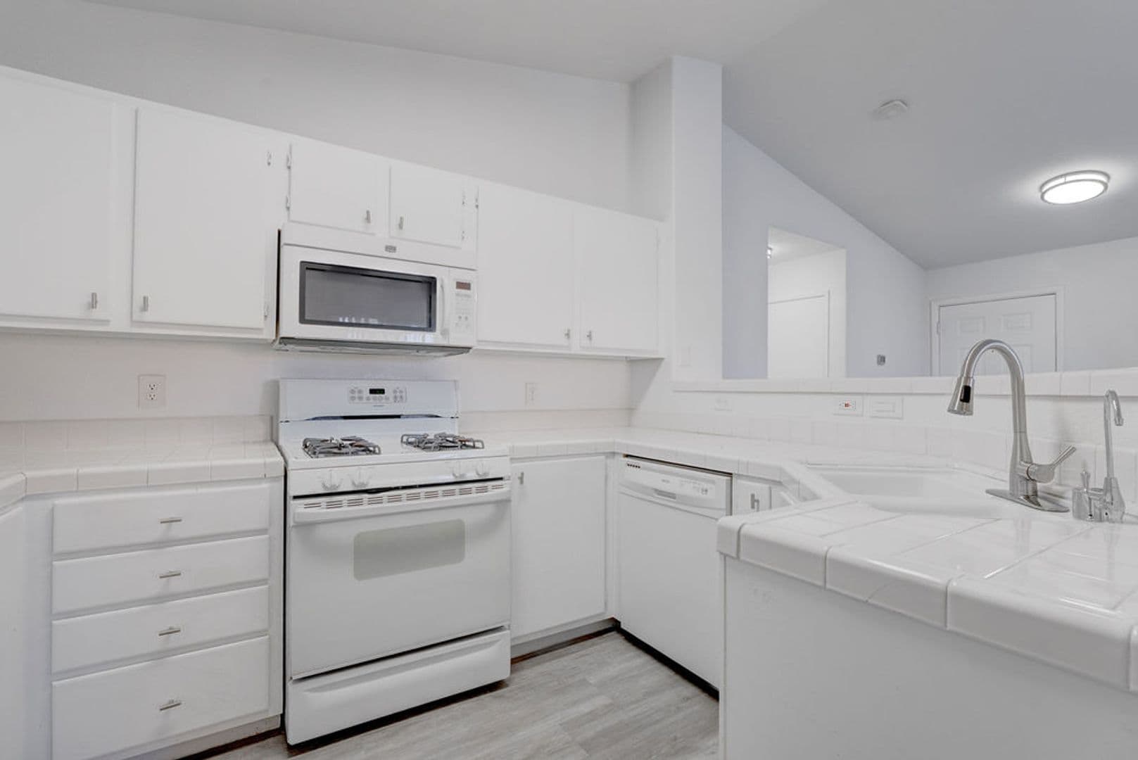 Las Vegas Condo: 600 Devonhall St #202
