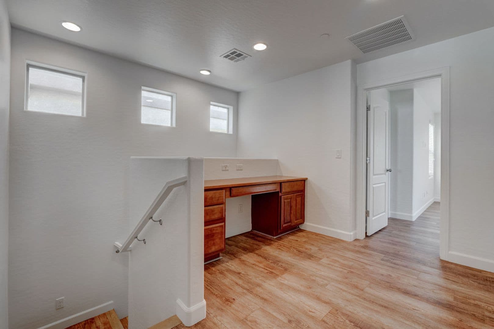 Las Vegas House: 7733 Lively Loom Ct