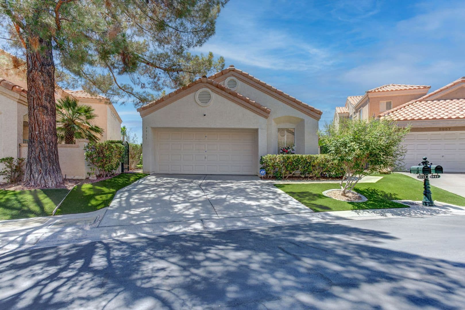 Las Vegas House: 8953 Diamond Falls Dr