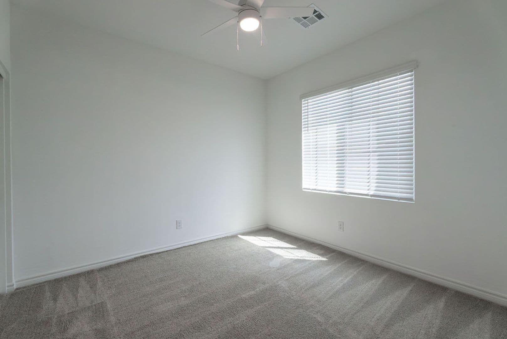 Las Vegas House: 6822 Greensmen Ave