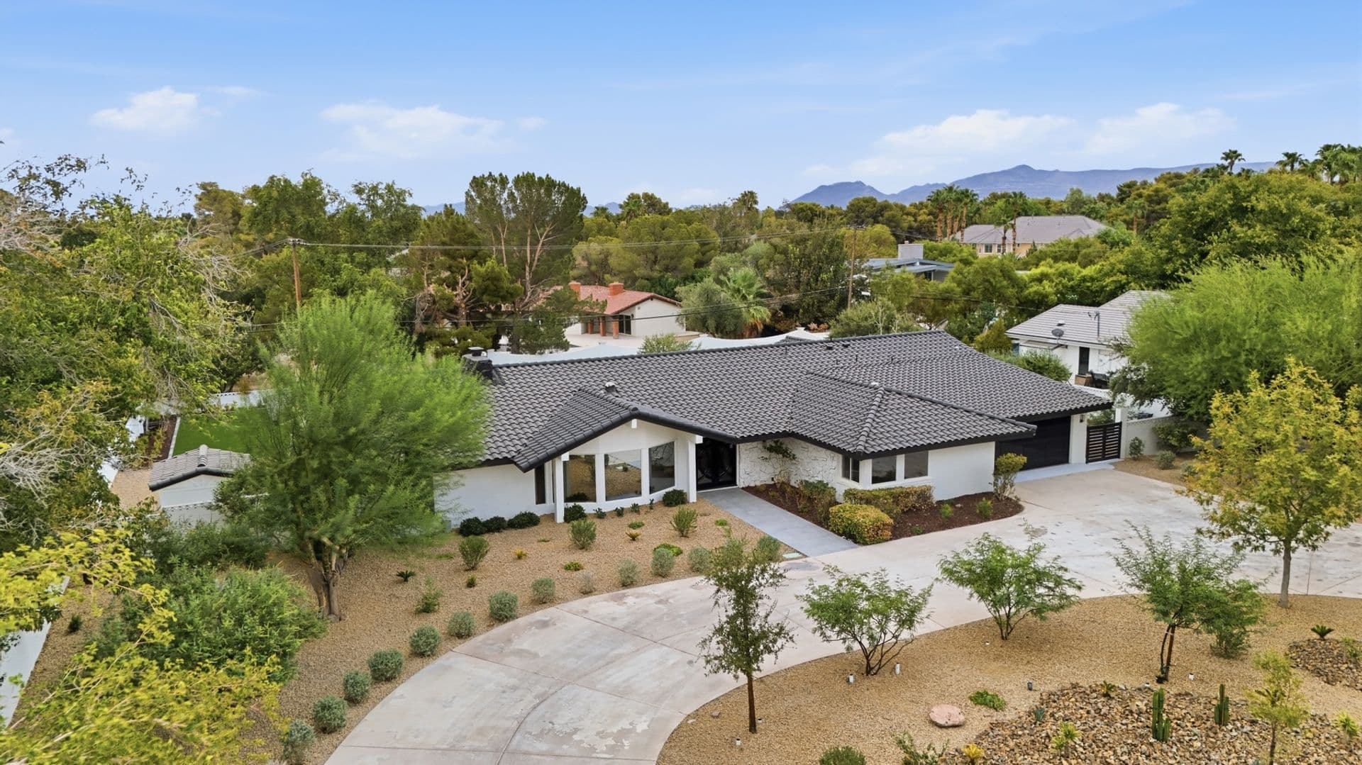 Las Vegas House: 6980 Mira Vista St