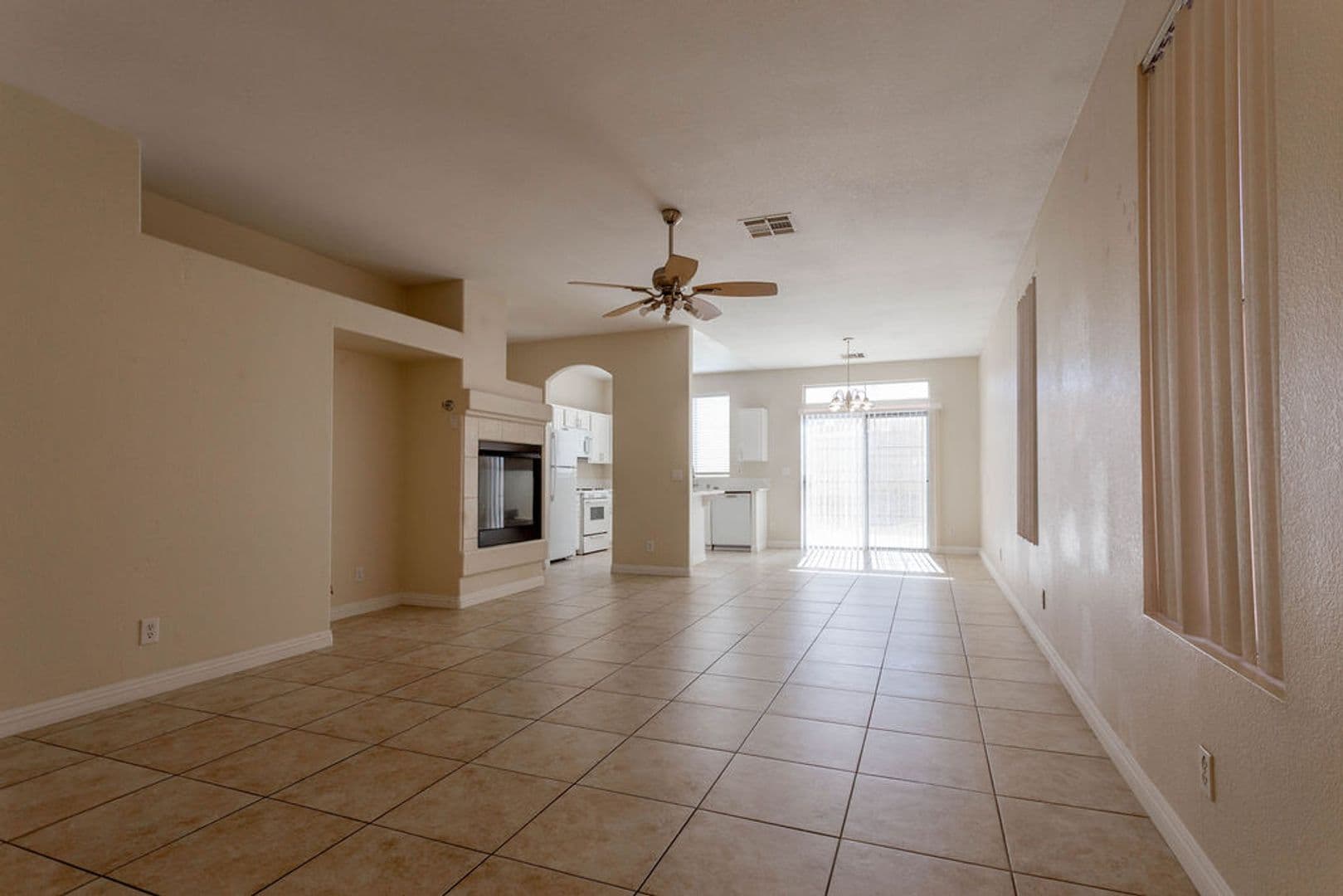 Henderson House: 1407 Hometown Ave