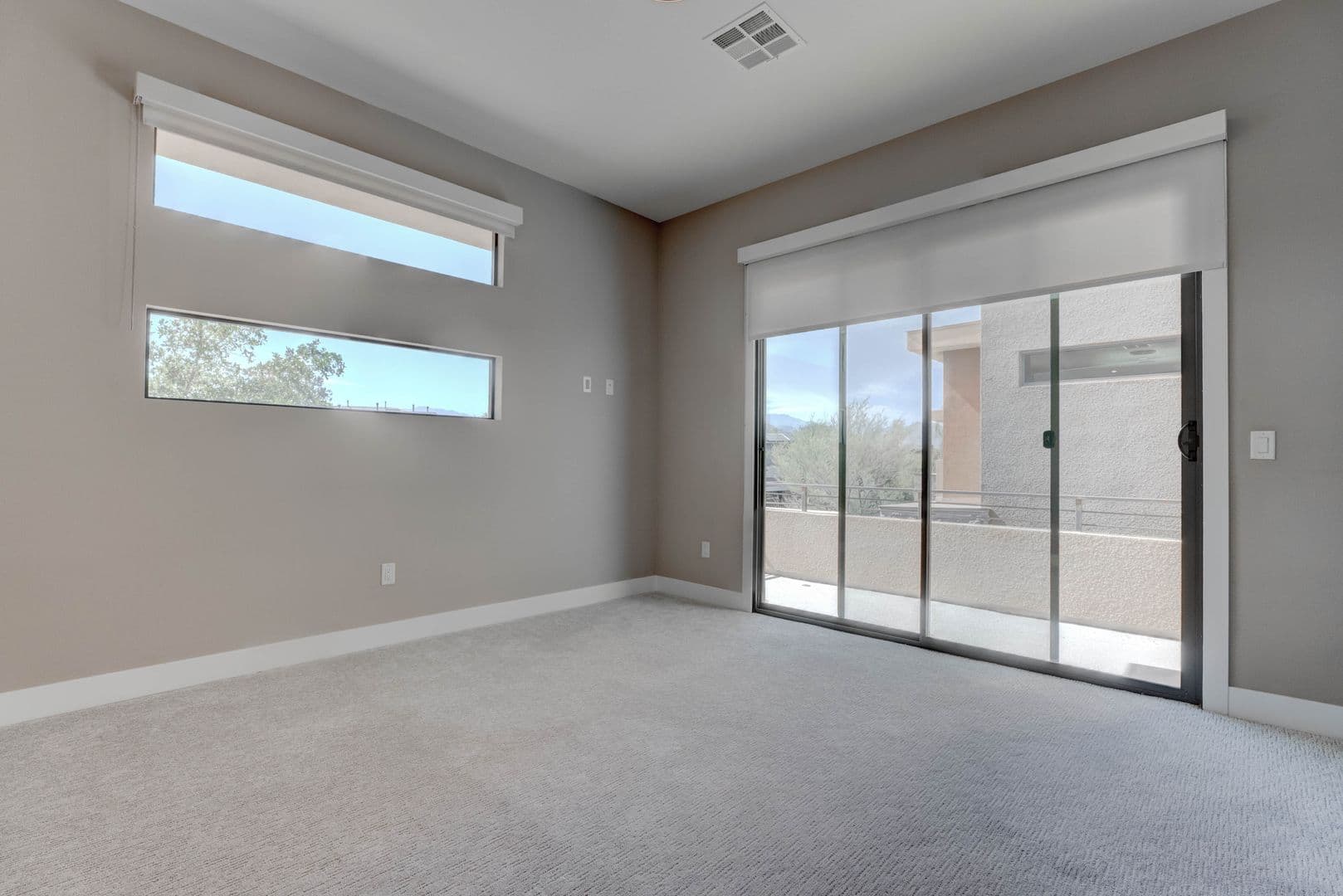 Las Vegas House: 86 Pristine Glen St