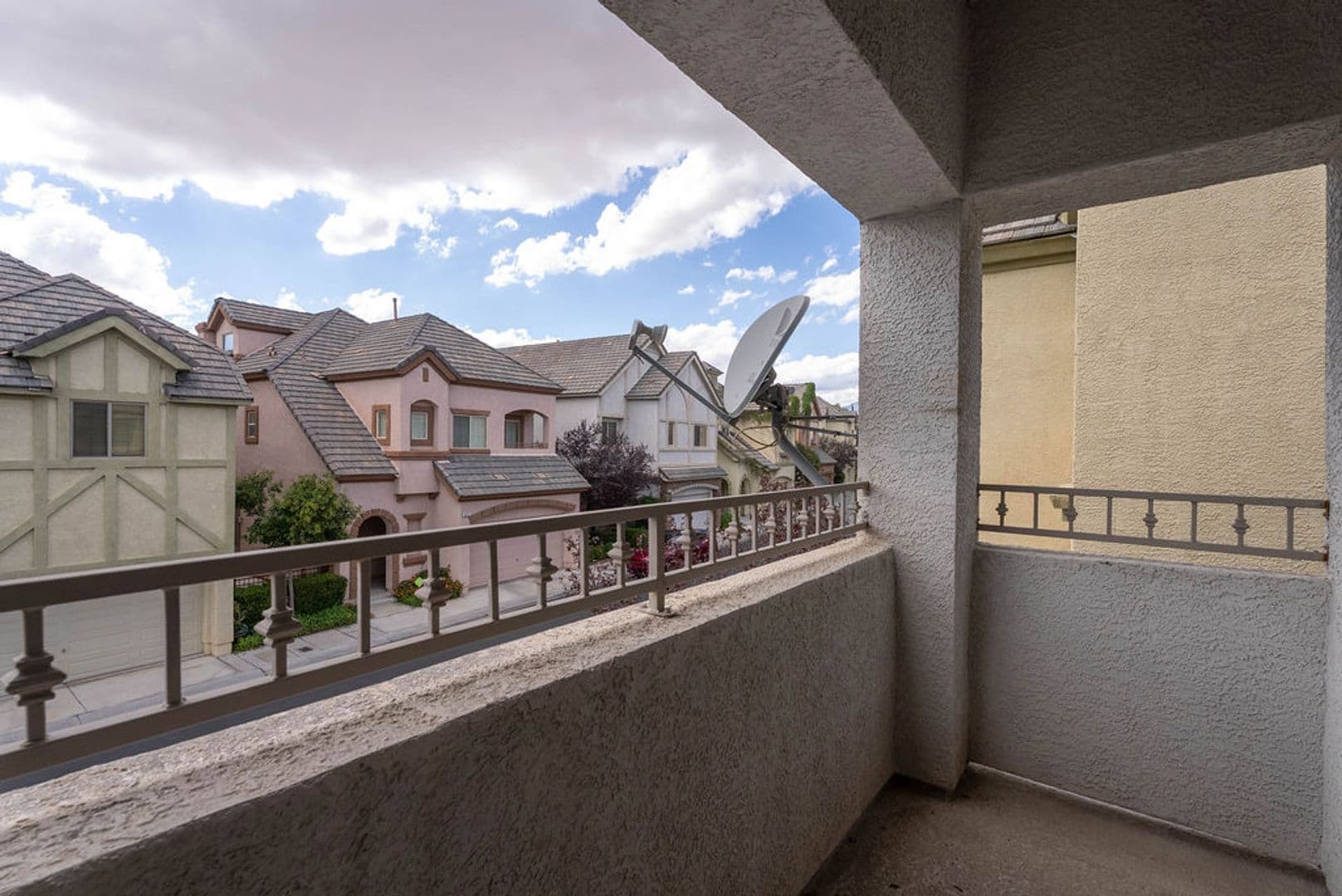 Las Vegas House: 9216 Worsley Park Pl